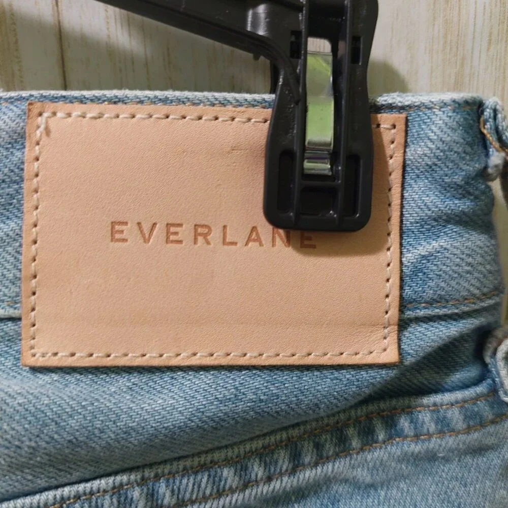 Everlane Women's Curvy 90s Cheeky Straight Jean Vintage Sunbleached Blue Size 26 - Picture 9 of 12